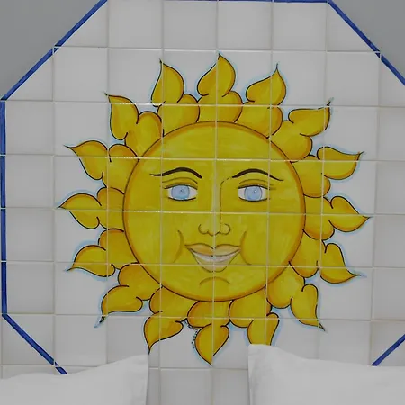 Bed & Breakfast Tirreno- Finestra Sul Mare *